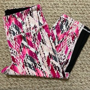 Victoria’s Secret VSX Knockout Crop Leggings M